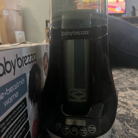 SOLD on ♏️Baby Brezza Bottle and Breastmilk Warmer - Picture 3 of 3